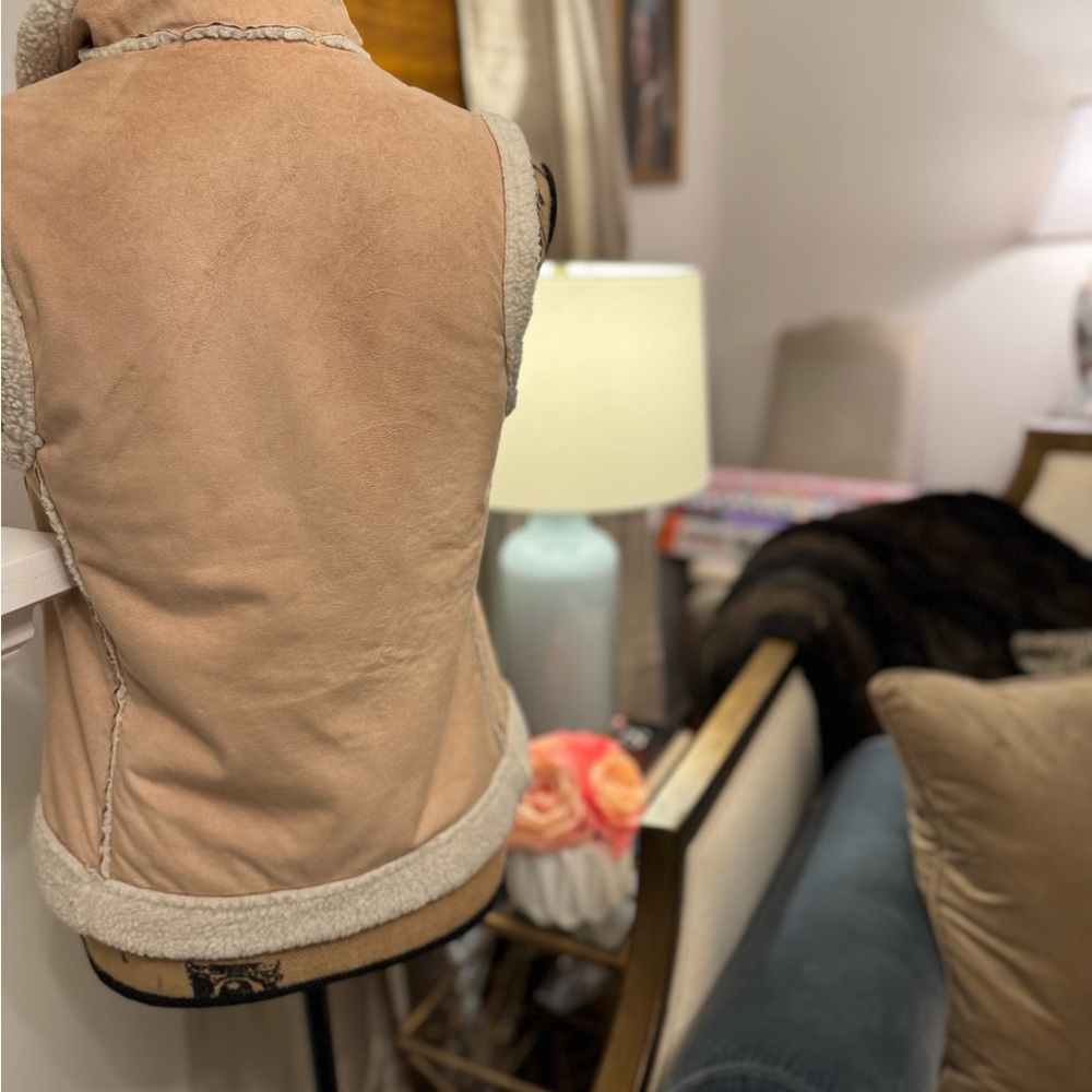 🤎🤍 Lululemon Beige Sherpa Jacket! Size S/P - Picture 7 of 11